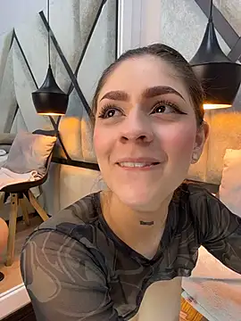 دردشة AriaWillssX الجنسية المباشرة