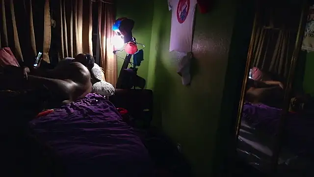 Chat XXX ao vivo de Sexslavescorpio