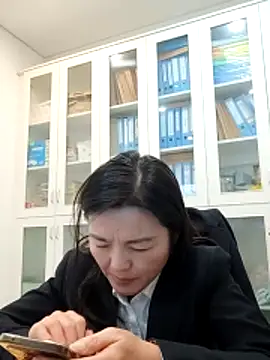 Онлайн чат XXX ialnuyoa_h