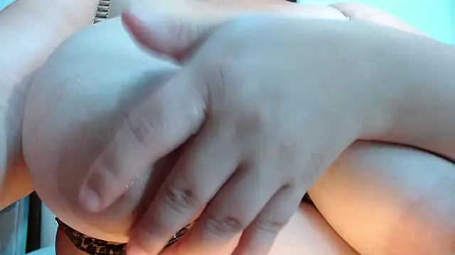 Chatroom XXX en direct de Madison_Copers