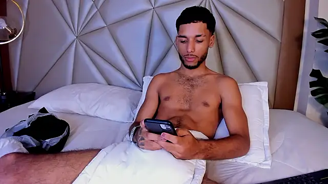 Thiagoferreti 即時 XXX 聊天