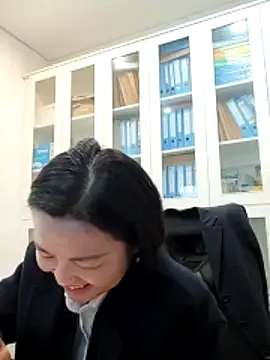 Czat XXX na żywo – ialnuyoa_h