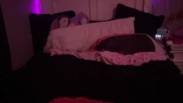 Pokazy przed kamerką – kiyomisade