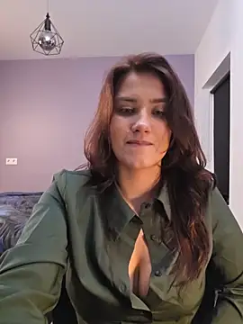 Chat XXX ao vivo de MiaRides19