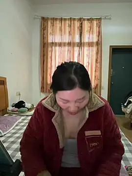 xiiuuff18's Live XXX Chat