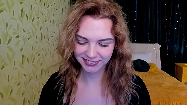 LunaFlinn Chat XXX live