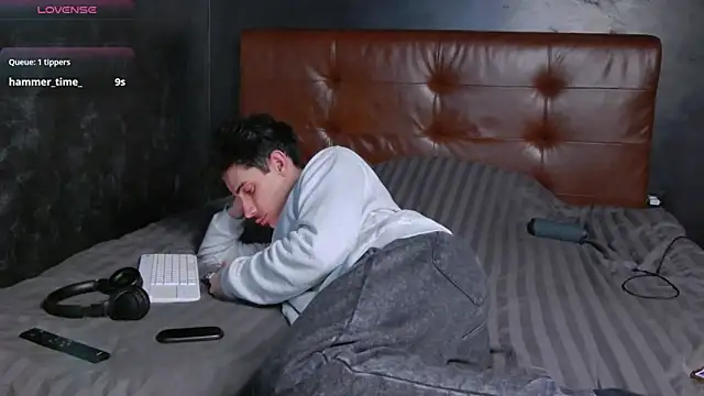 DanielCrush1 Webcam show