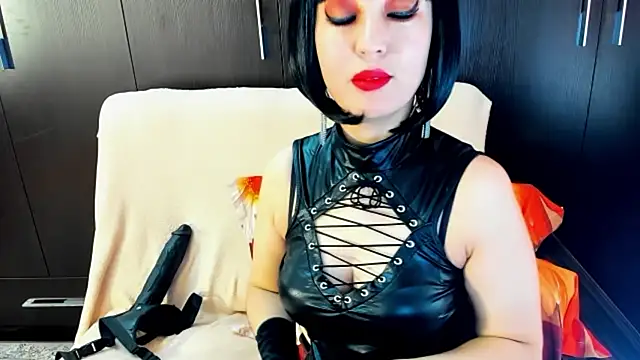 DaisyMun Adlı Modelin Canlı XXX Sohbeti