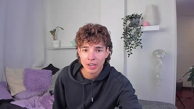 santy-kitty – Naživo XXX chat