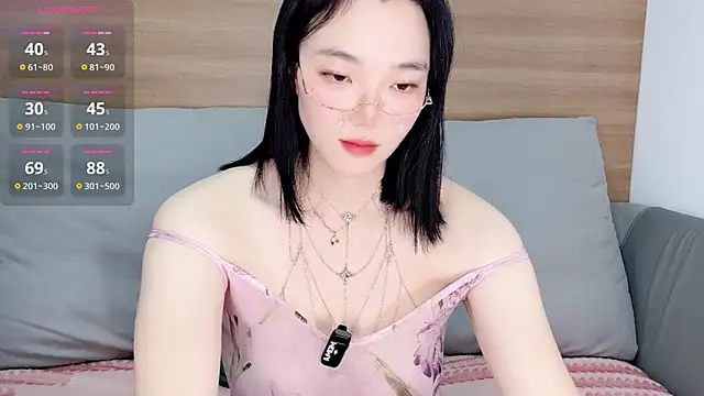 upoo7lt Chat XXX live