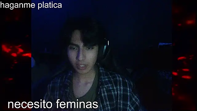 KonanStrip Chat XXX in diretta