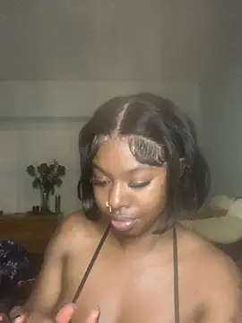 TinyBlazian901 Chat XXX in diretta