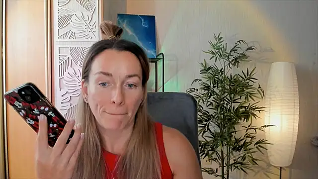 RebeccaMartinez Chat XXX live