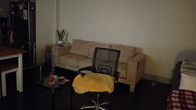 FreckleFaceBeauty's Webcam Show