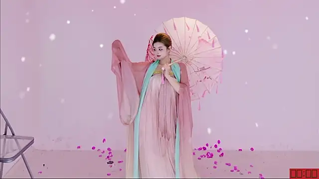 TNT-Sister Adlı Modelin Canlı XXX Sohbeti