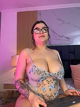 Chat XXX en directo de VioletaMaddox