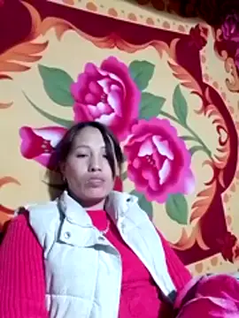 Gummiesu 网络视讯表演