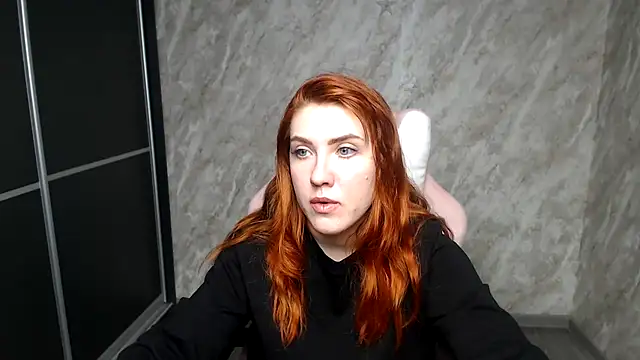 Reginasmilee Adlı Modelin Canlı XXX Sohbeti