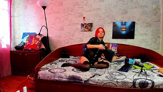 KagamiTayga Adlı Modelin Canlı XXX Sohbeti