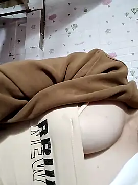 Chatroom XXX en direct de NgocLinh_69