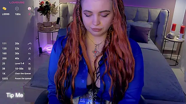 Miss_Maya_Mils 现场XXX聊天