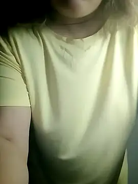 Chat +18 de 1BECHA1 ao vivo