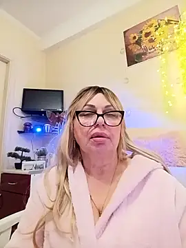 Chat +18 de SusieNoreen ao vivo