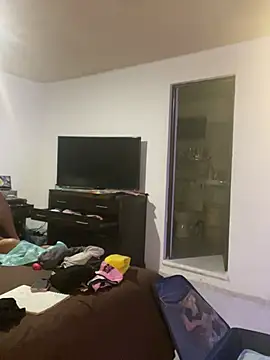 Izy_cute_: απευθείας συνομιλία ΧΧΧ