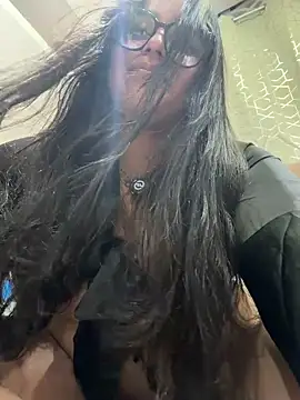 virginbrunette99 现场XXX聊天