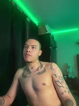 AlphaMasterXxx Live XXX Chat