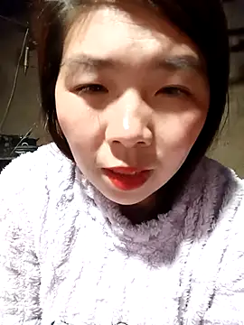 quynhkoolbaeのライブXXXチャット