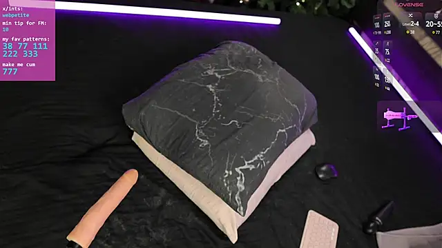 webpetite Chat XXX in diretta