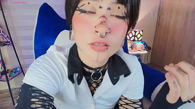 AryRousse 现场XXX聊天