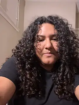 Angeliccreamyrican 现场XXX聊天