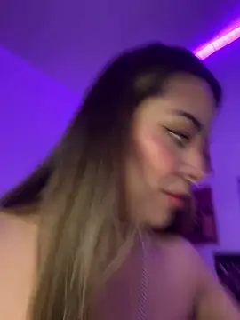 LilEuphoria Adlı Modelin Canlı XXX Sohbeti