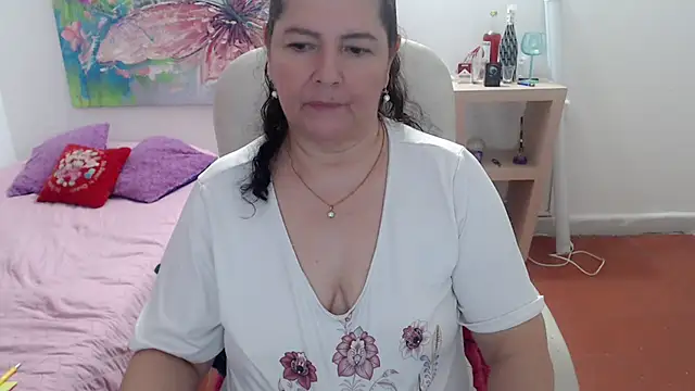 leonela_69 Live XXX-Chat