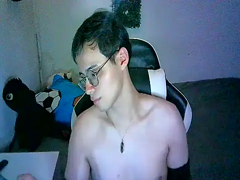 aiden_dwaynen Live XXX chat