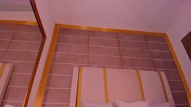 AbigailCarter's Live XXX Chat