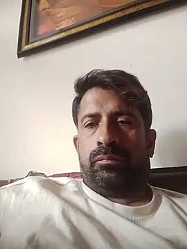 XxX_KING30 Adlı Modelin Canlı XXX Sohbeti