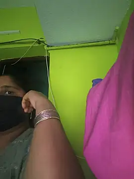 XXX chat uživo modela Villageanuty