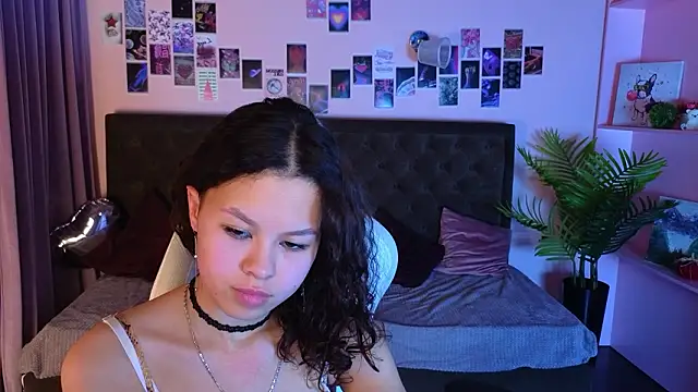 moco_choco live XXX chat