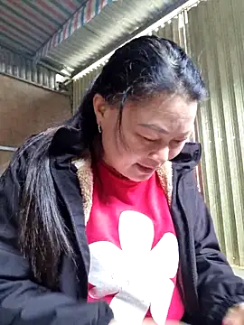 yoowwmr Adlı Modelin Web Kamerası Şovu