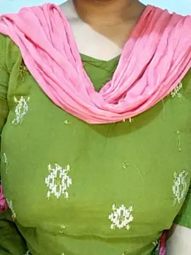 Chat +18 de Nilanjona-Ray ao vivo