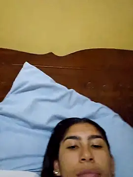 Онлайн чат XXX skinnyrox