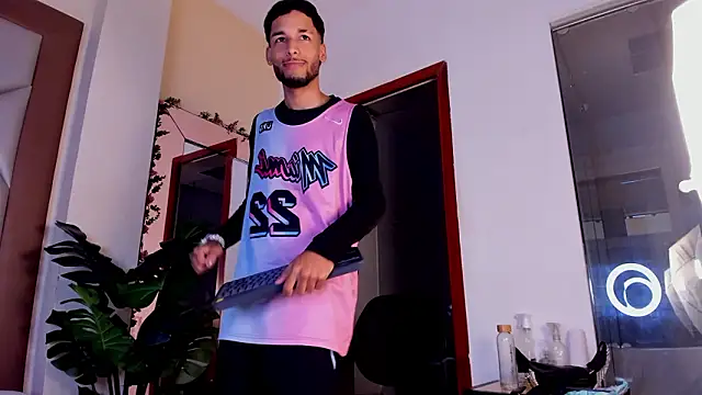 Chatroom XXX en direct de Thiagoferreti