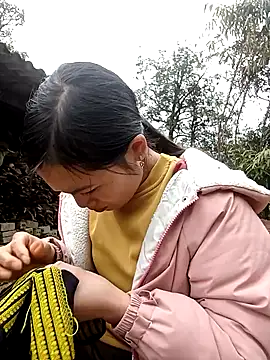 Czat XXX na żywo – ngan-cute