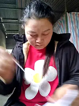 yoowwmr's Live XXX Chat