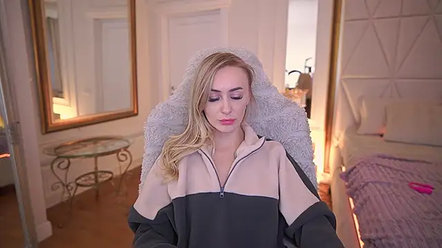 دردشة GraceCandy الجنسية المباشرة