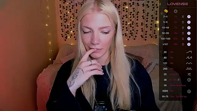 AnyaTaylor_ 라이브 XXX 채팅