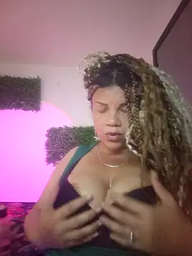 Chat XXX en directo de Eva_Luxei